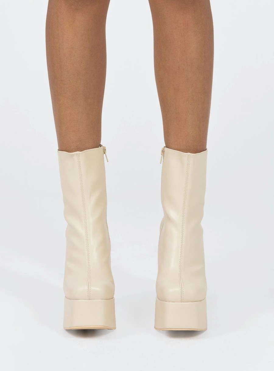 Shoes * | Princess Polly Lower Impact Garvie Platform Boots Cream