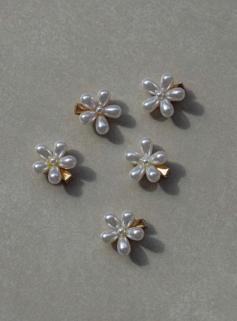 Accessories * | Princess Polly Lower Impact Hammond Flower Hair Clip Pack White