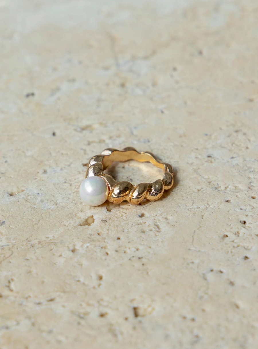 Accessories * | Princess Polly Lower Impact Zegler Pearl Ring Gold