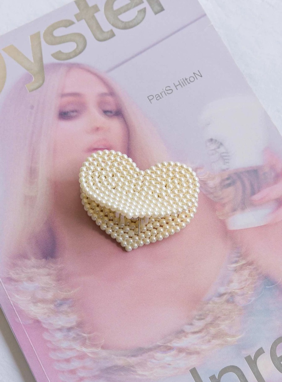 Accessories * | Princess Polly Azie Heart Hair Clip Pearl Cream